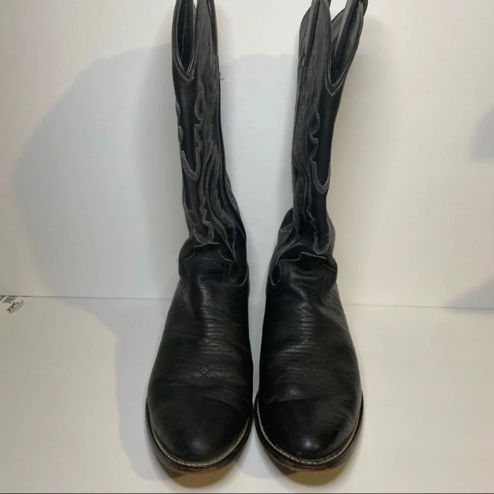 Western Cowboy Boots - Picture 5 of 8